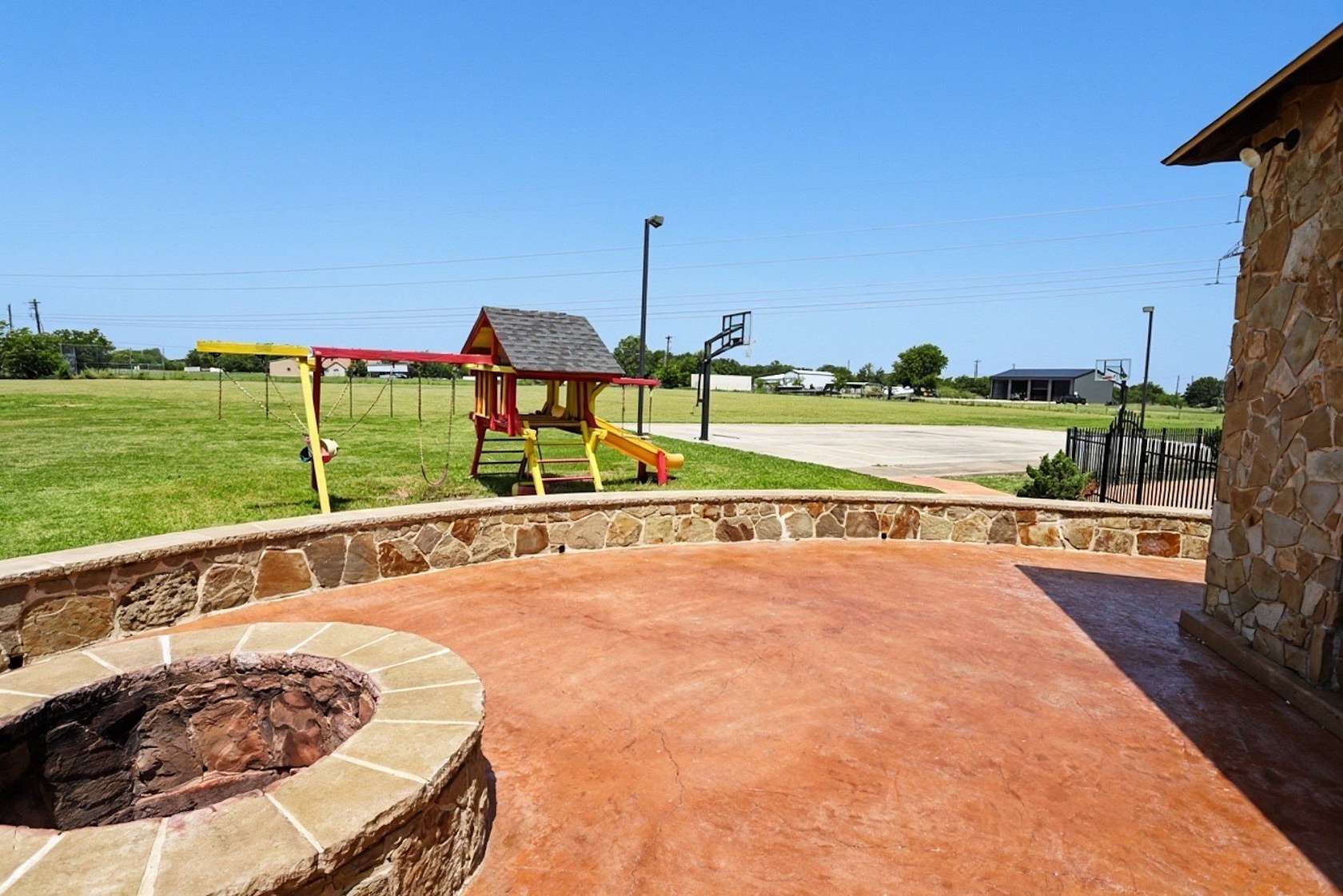 4.2 Acres of Land with Home for Lease in Haslet, Texas