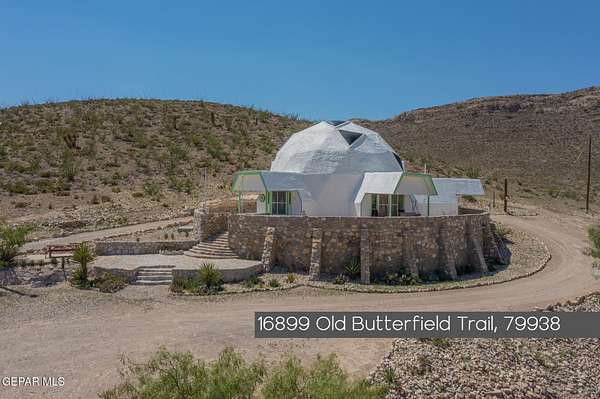 6.58 Acres of Land with Home for Sale in El Paso, Texas