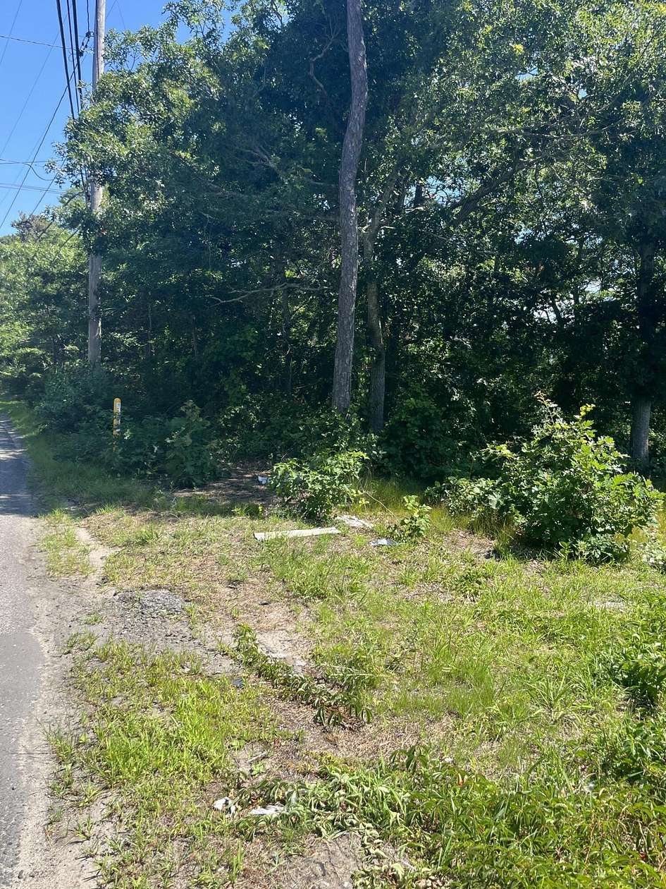 0.12 Acres of Residential Land for Sale in South Yarmouth, Massachusetts