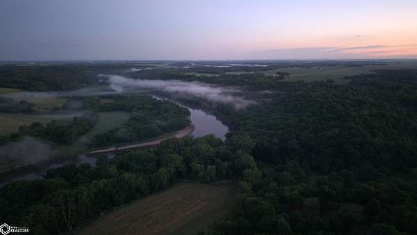 277 Acres of Agricultural Land for Sale in Lehigh, Iowa