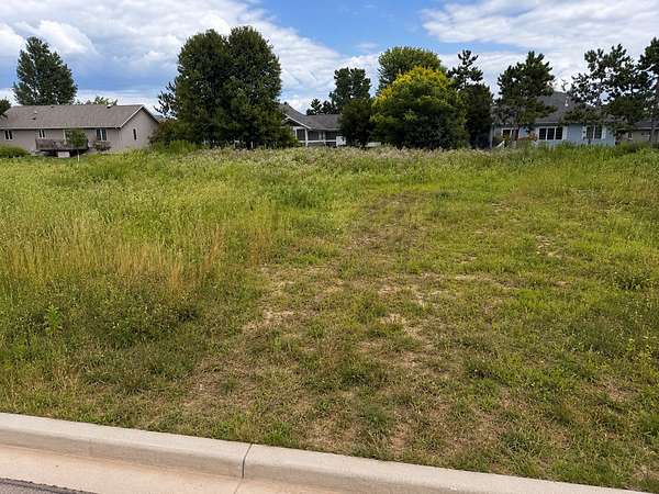 0.2 Acres of Residential Land for Sale in Chippewa Falls, Wisconsin