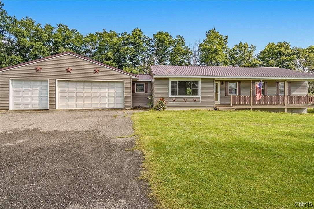 19.5 Acres of Land with Home for Sale in Manlius, New York