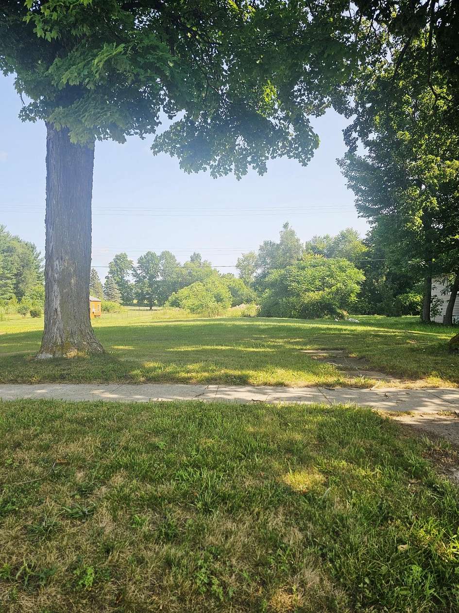 1.79 Acres of Residential Land for Sale in Burlington, Michigan