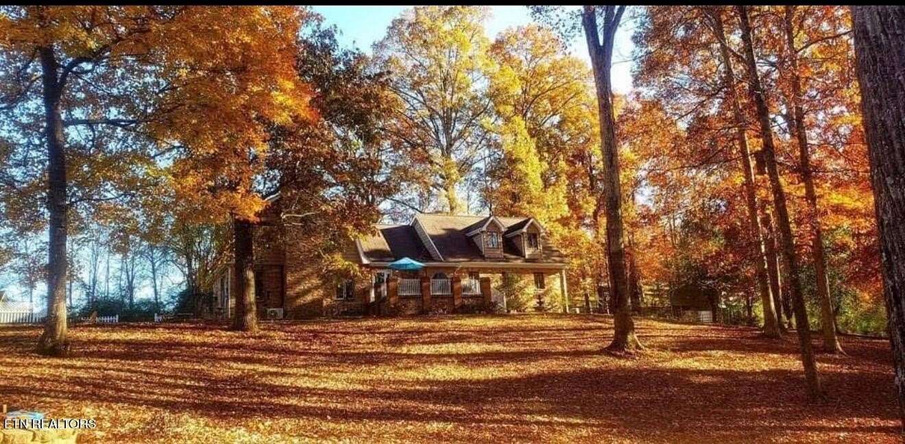 3.68 Acres of Land with Home for Sale in Powell, Tennessee