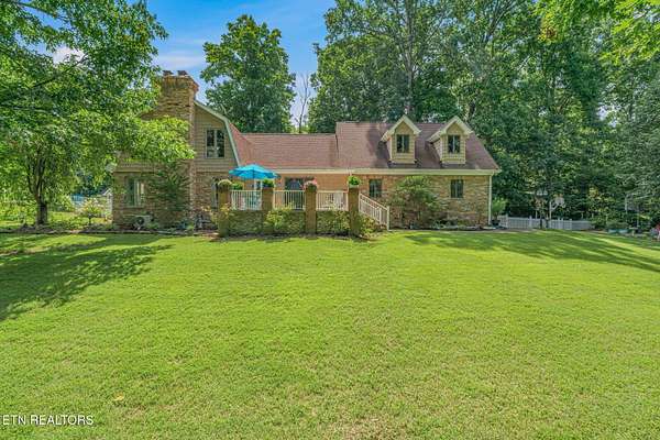 3.68 Acres of Land with Home for Sale in Powell, Tennessee