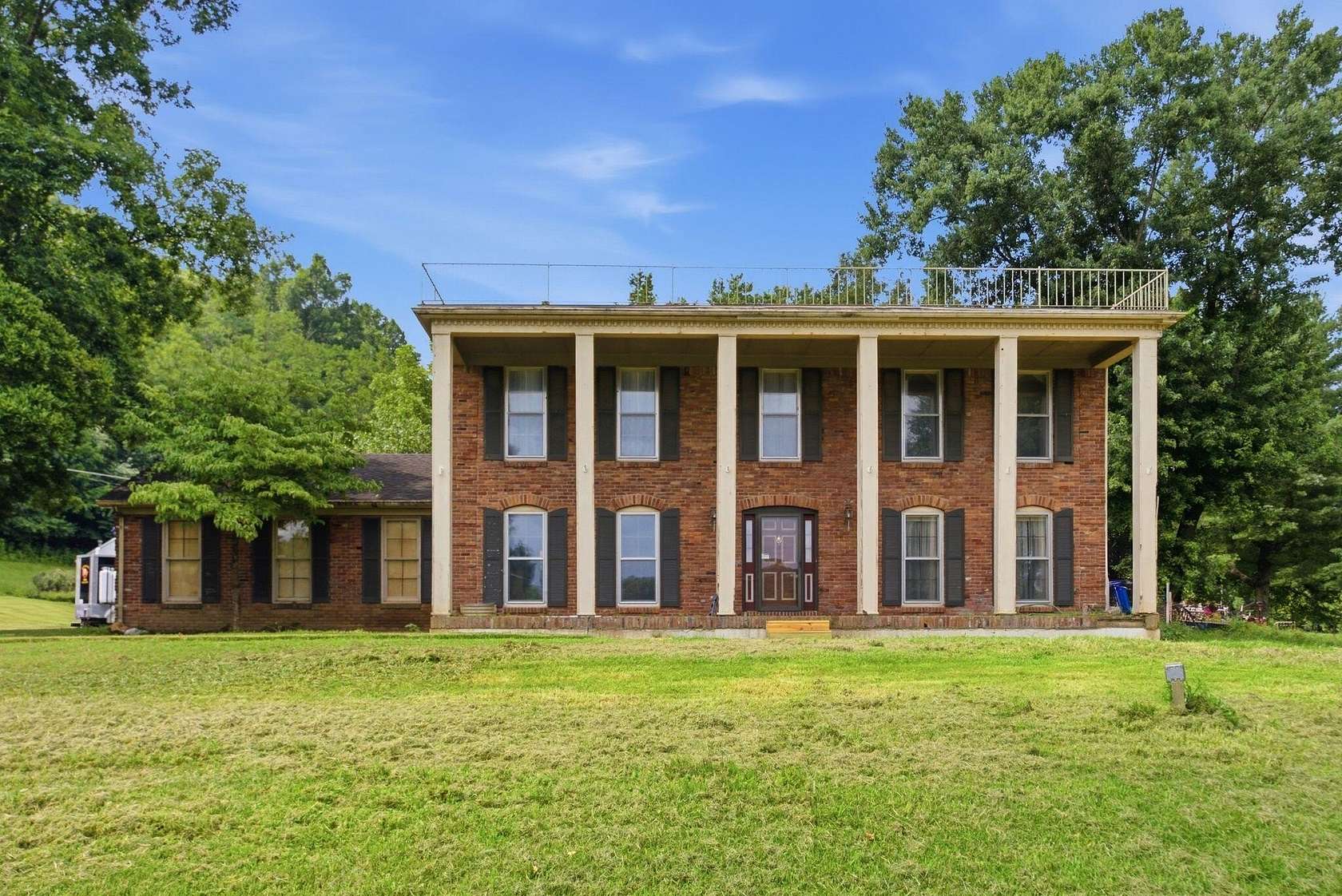5.35 Acres of Land with Home for Sale in Springfield, Kentucky
