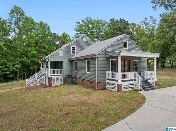 19.2 Acres of Land with Home for Sale in Hayden, Alabama