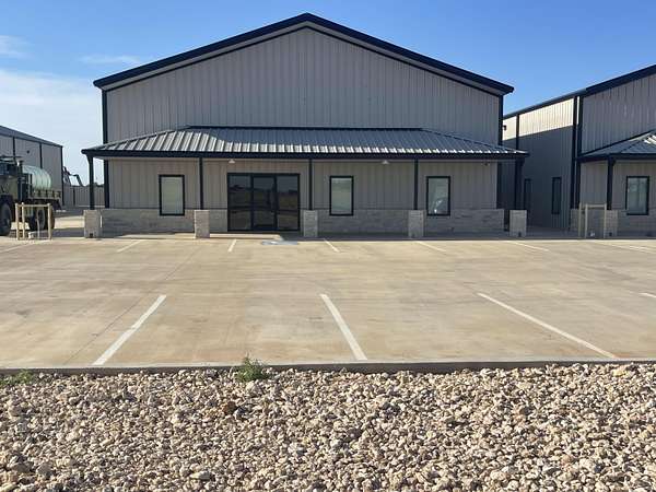 1.54 Acres of Improved Commercial Land for Lease in Lubbock, Texas