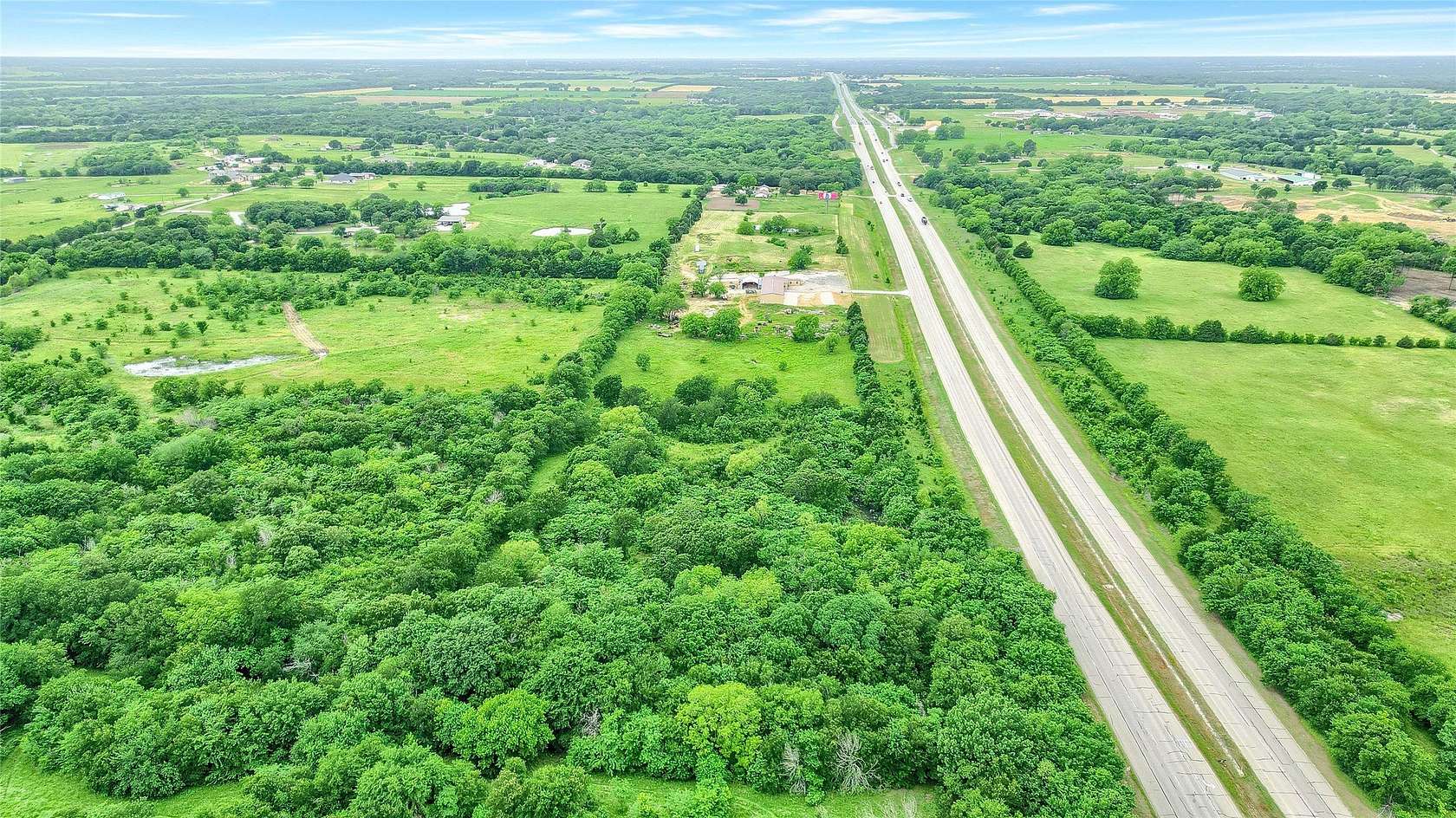 3 Acres of Mixed-Use Land for Sale in Sherman, Texas