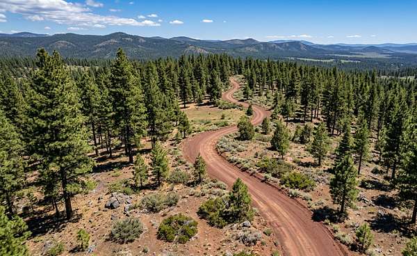 1.39 Acres of Residential Land for Sale in Alturas, California
