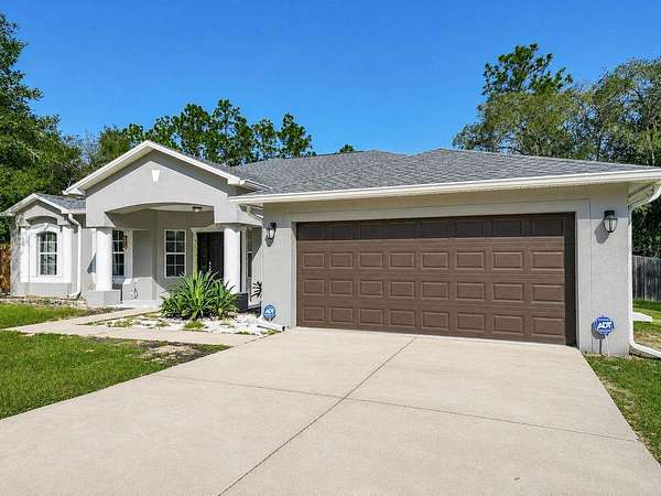 1.52 Acres of Land with Home for Sale in Ocala, Florida