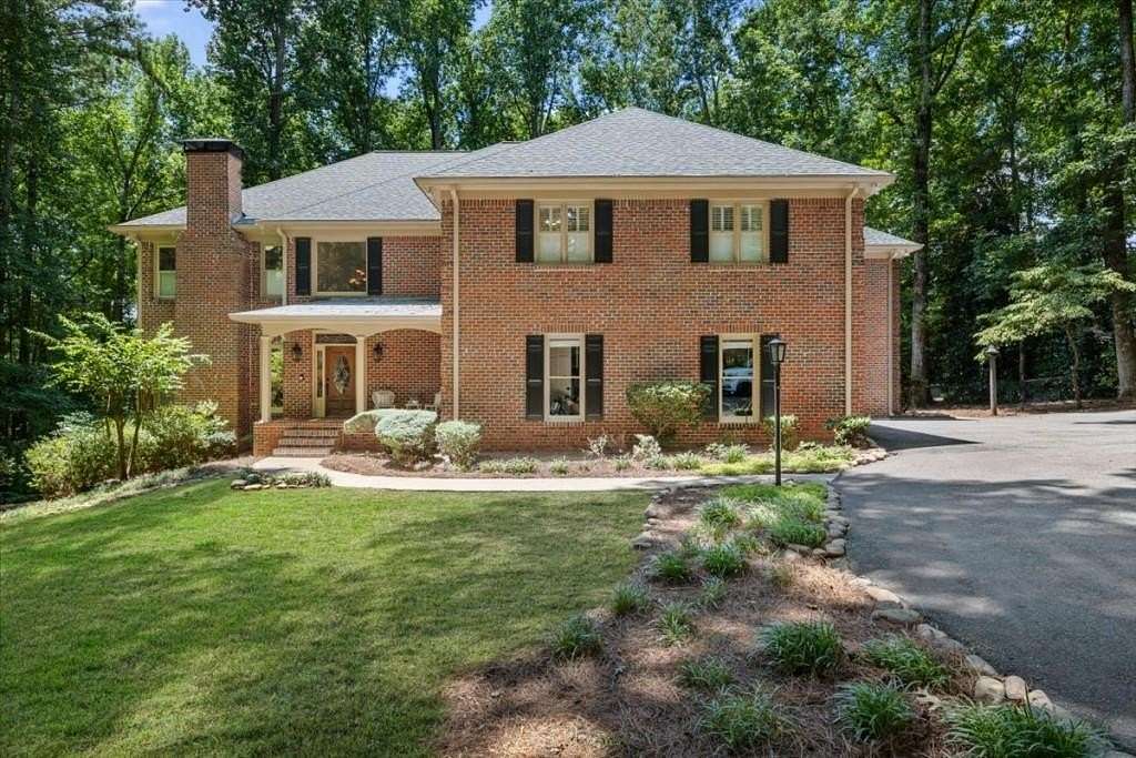 7 Acres of Land with Home for Sale in Roswell, Georgia