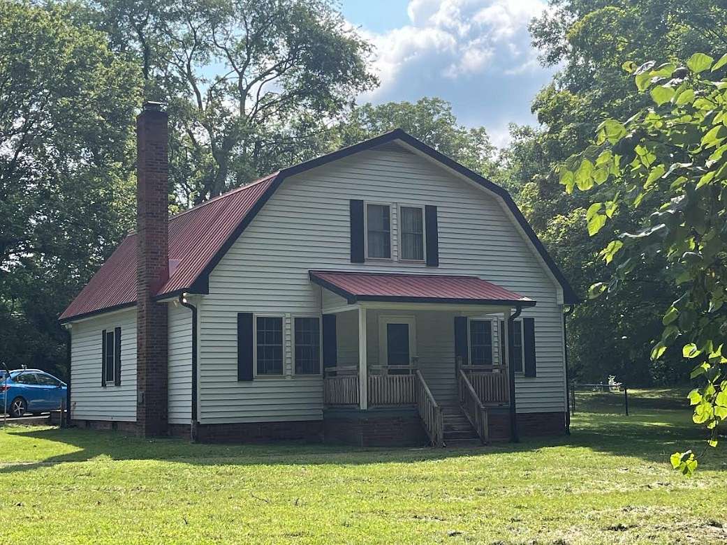 3 Acres of Land with Home for Sale in Gallatin, Tennessee