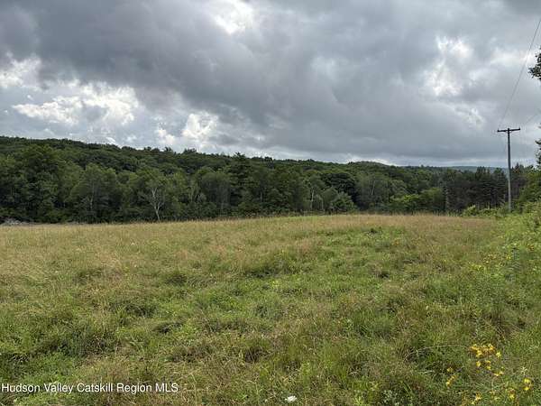 10 Acres of Residential Land for Sale in Austerlitz, New York