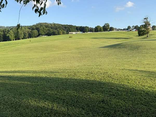 8.44 Acres of Residential Land for Sale in McMinnville, Tennessee