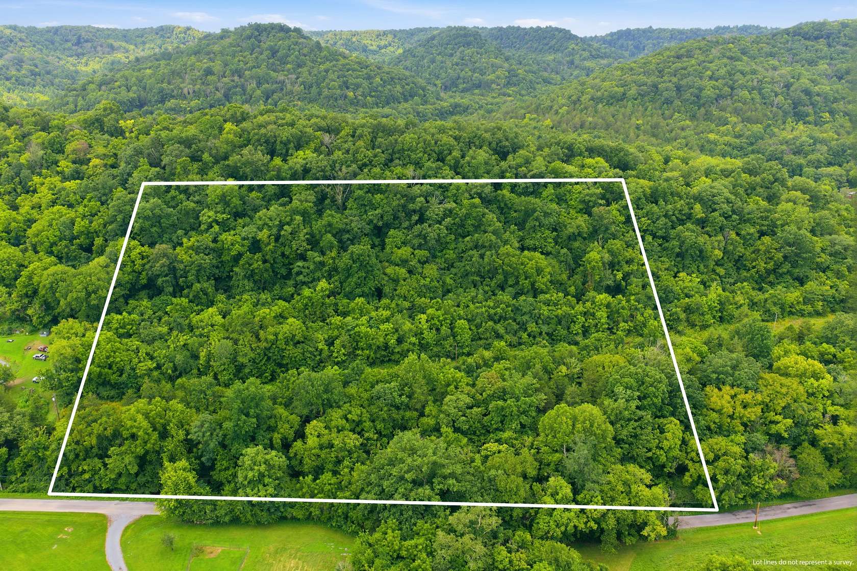 9 Acres of Residential Land for Sale in Bradyville, Tennessee