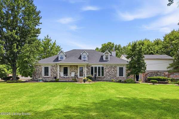 3.23 Acres of Land with Home for Sale in Louisville, Kentucky