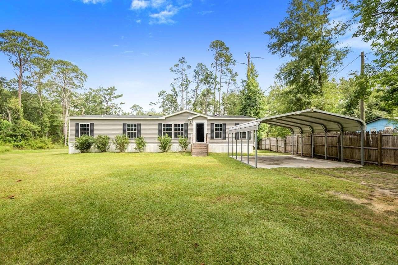 1.83 Acres of Land with Home for Sale in Tallahassee, Florida