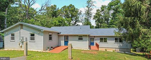 2 Acres of Land with Home for Sale in Front Royal, Virginia