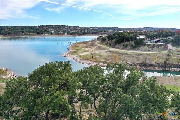 1.43 Acres of Residential Land for Sale in Canyon Lake, Texas