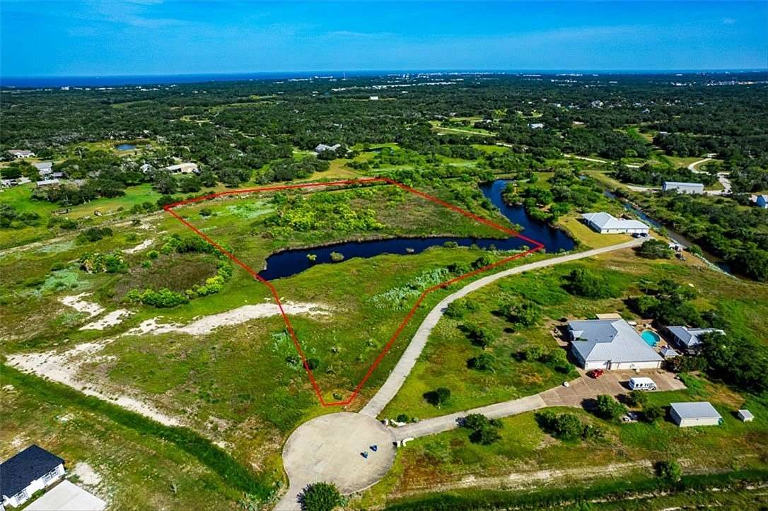 7.7 Acres of Residential Land for Sale in Rockport, Texas