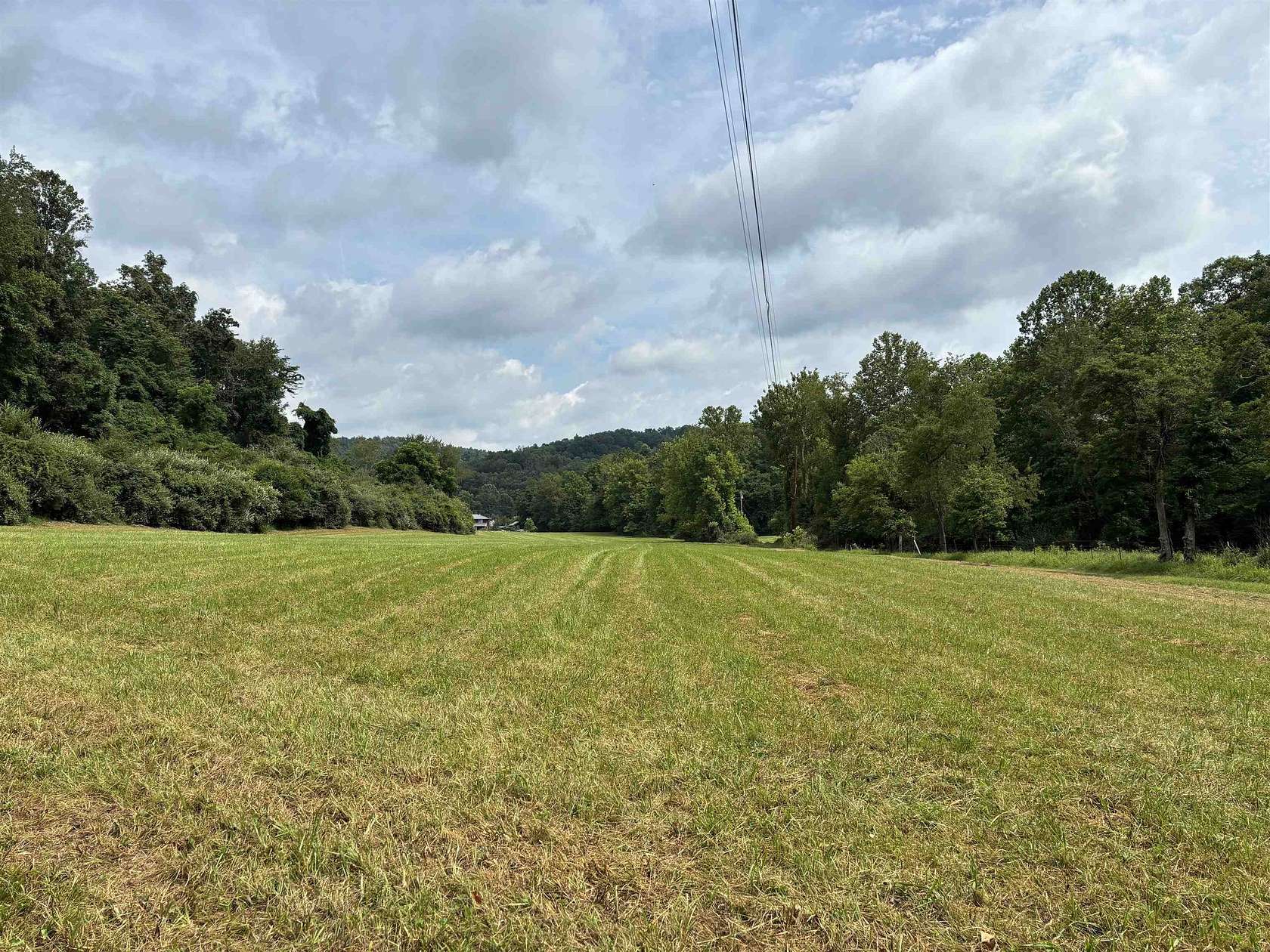 6 Acres of Residential Land for Sale in Prichard, West Virginia