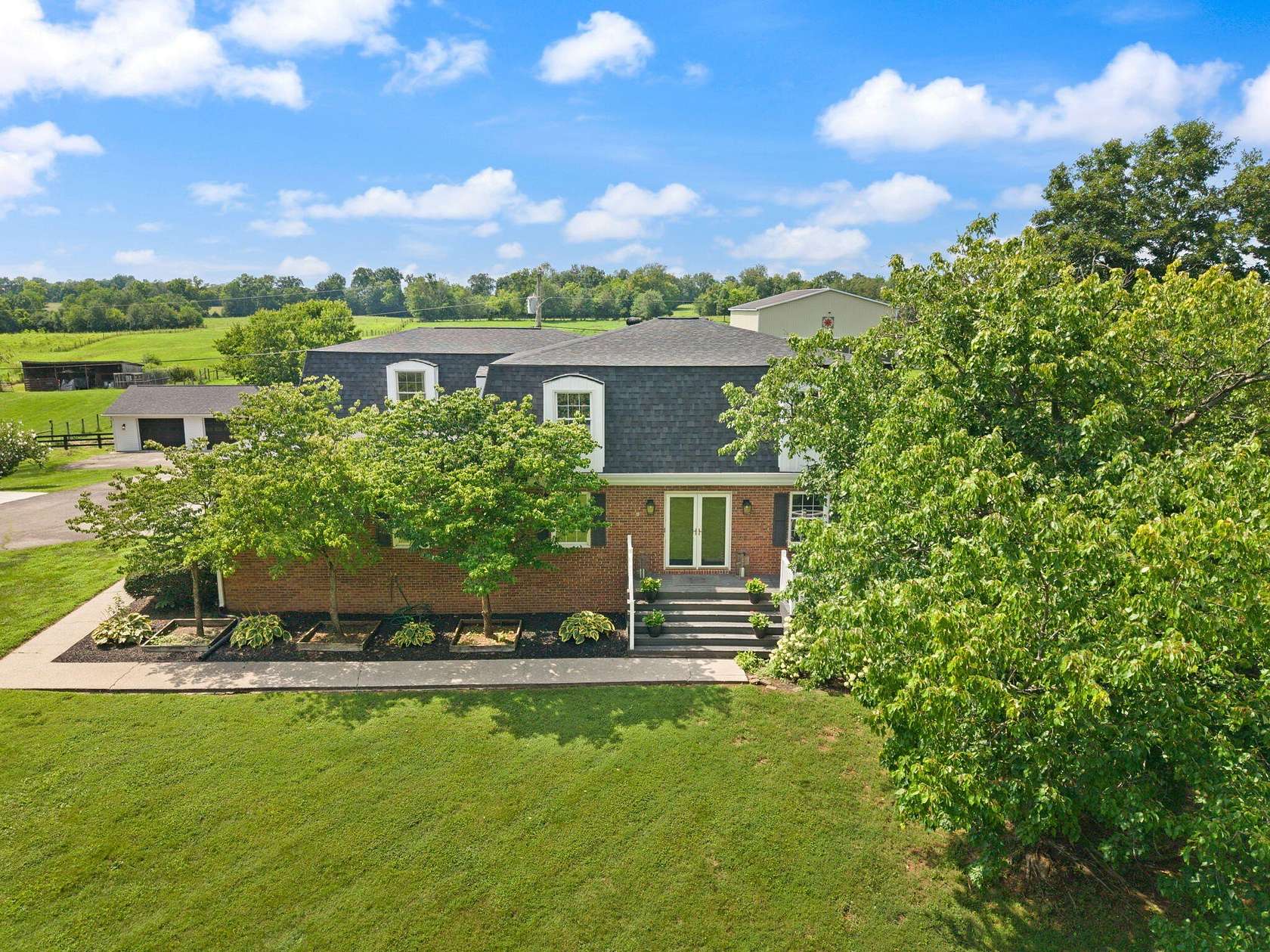 5 Acres of Land with Home for Sale in Nicholasville, Kentucky