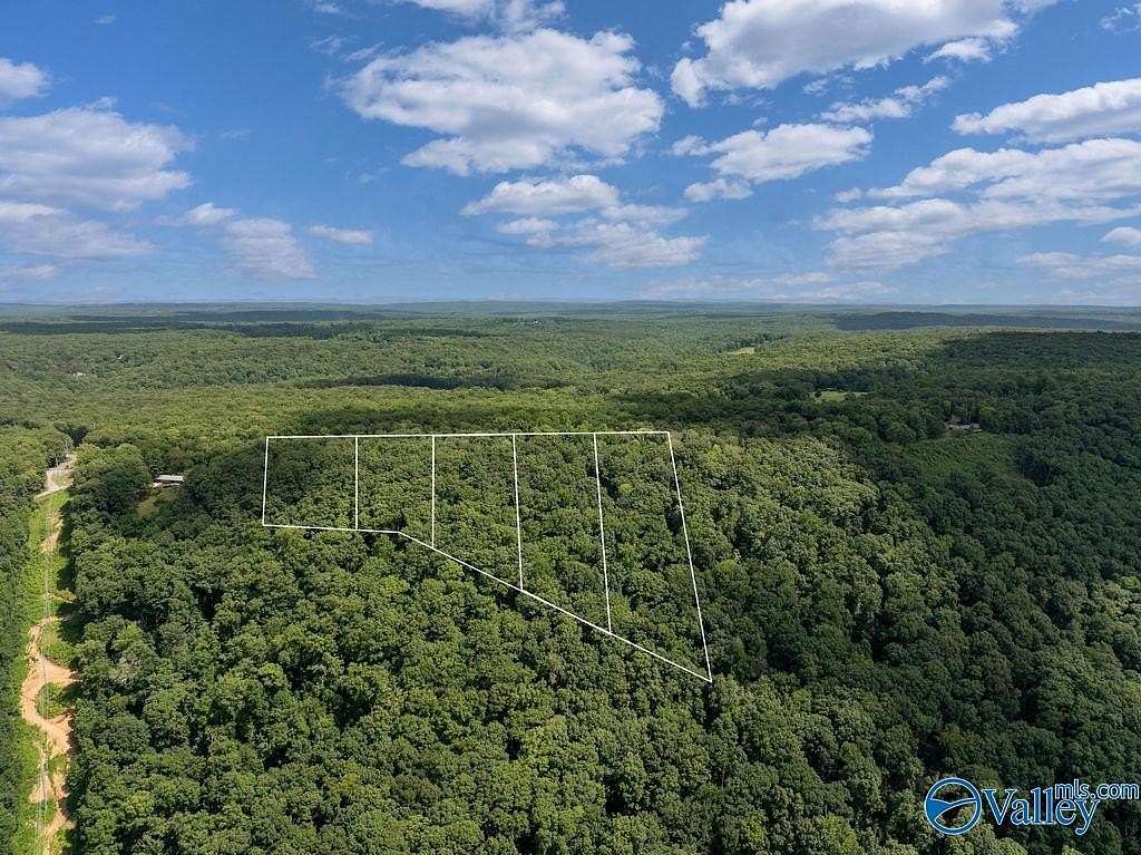 1 Acre of Residential Land for Sale in Mentone, Alabama