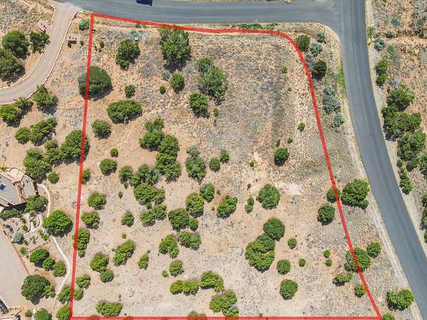 2.13 Acres of Residential Land for Sale in Santa Fe, New Mexico