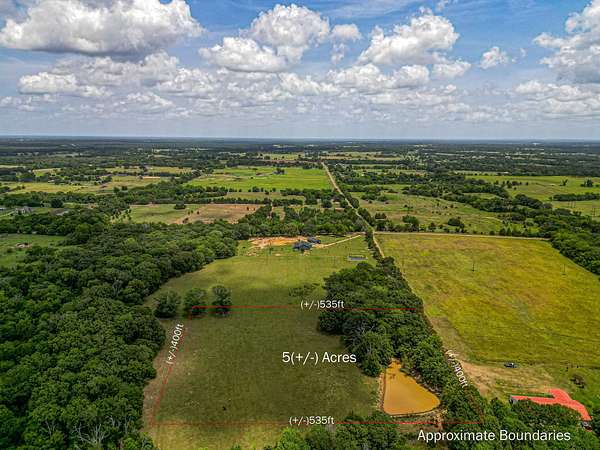 5 Acres of Residential Land for Sale in Fruitvale, Texas