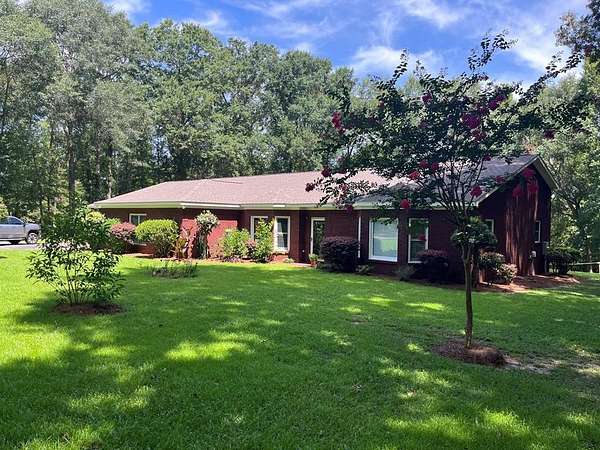 30 Acres of Land with Home for Sale in Abbeville, Alabama