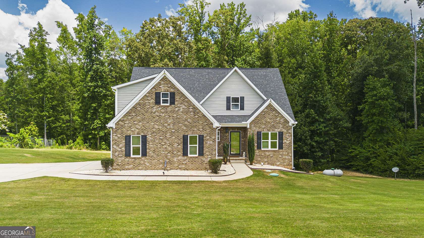 2.46 Acres of Land with Home for Sale in Hampton, Georgia