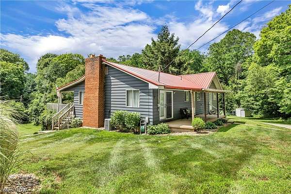 3.4 Acres of Land with Home for Sale in Ashland, Ohio