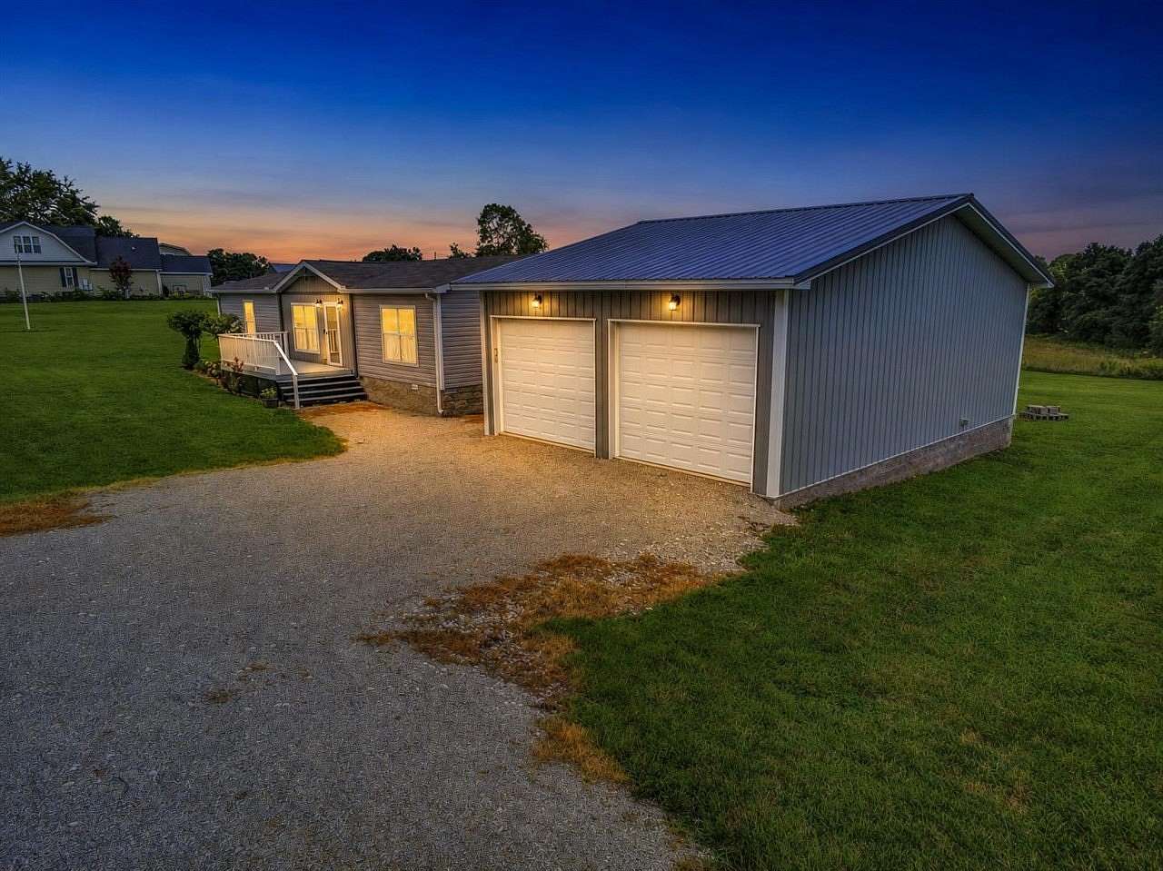 9.87 Acres of Land with Home for Sale in Glasgow, Kentucky