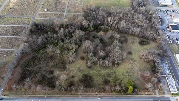19 Acres of Land for Sale in Murray, Kentucky