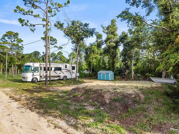 0.34 Acres of Land for Sale in Steinhatchee, Florida
