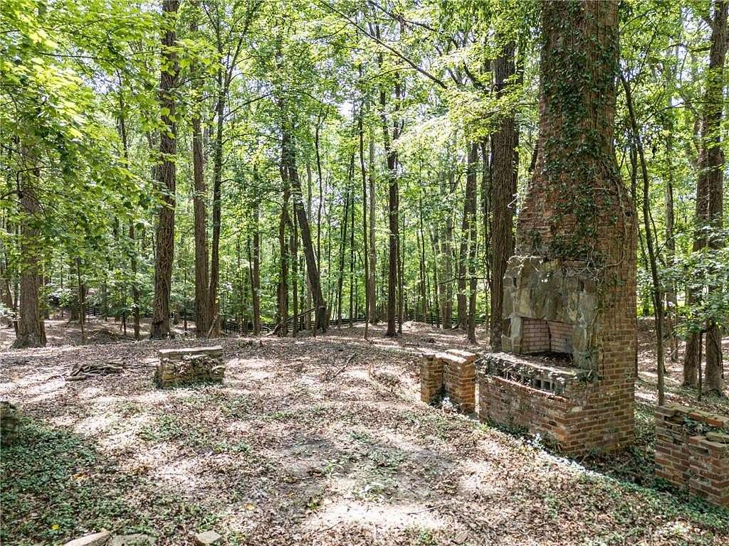 4 Acres of Residential Land for Sale in Alpharetta, Georgia