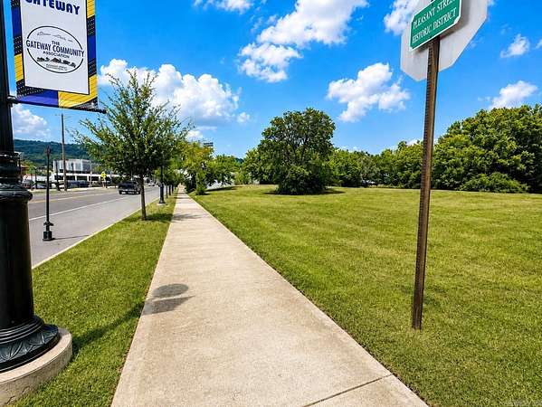 1.1 Acres of Commercial Land for Sale in Hot Springs, Arkansas