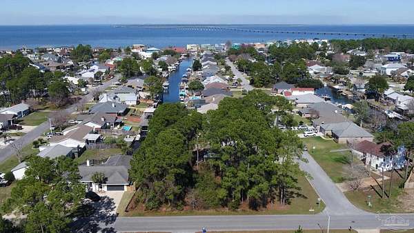 0.2 Acres of Land for Sale in Gulf Breeze, Florida