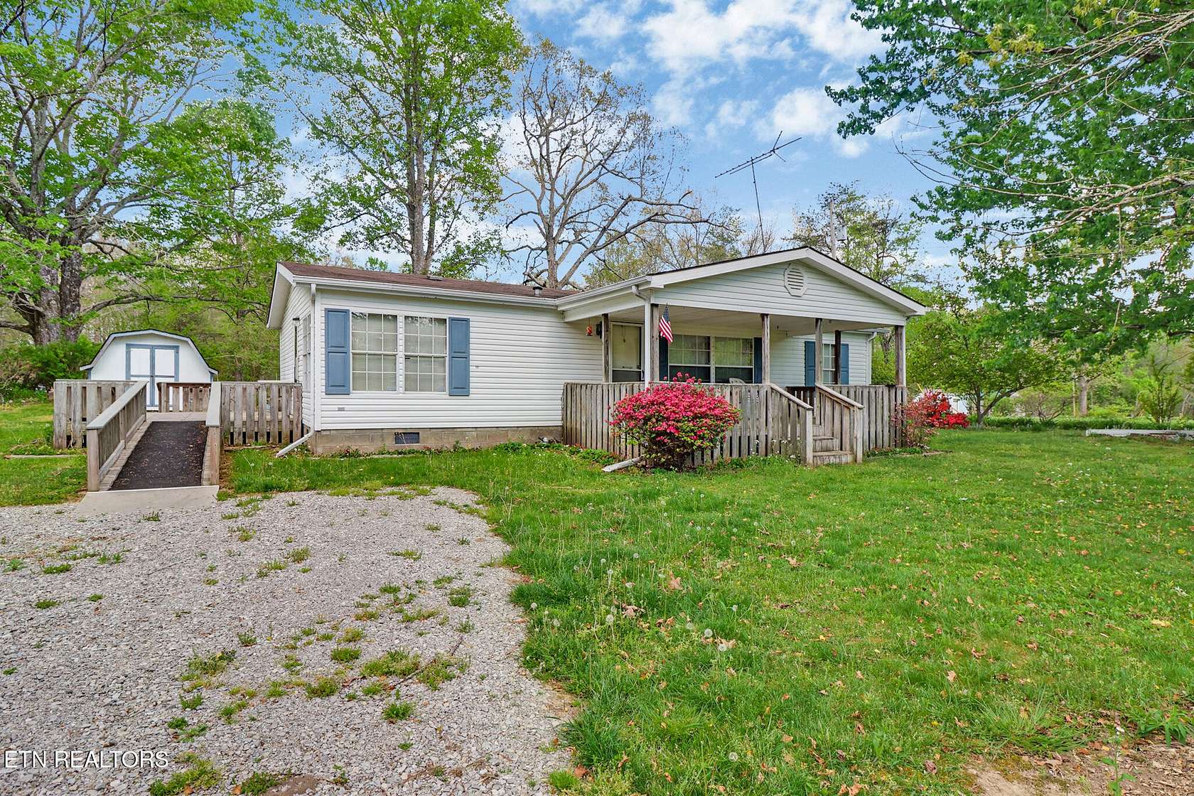 5 Acres of Land with Home for Sale in Clarkrange, Tennessee