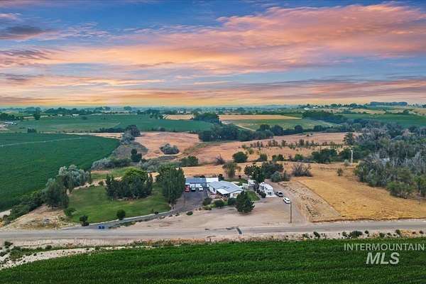 2.43 Acres of Land with Home for Sale in Parma, Idaho
