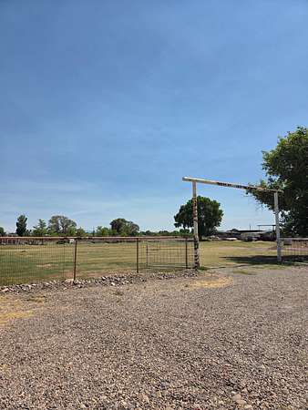 1 Acre of Residential Land for Sale in Belen, New Mexico