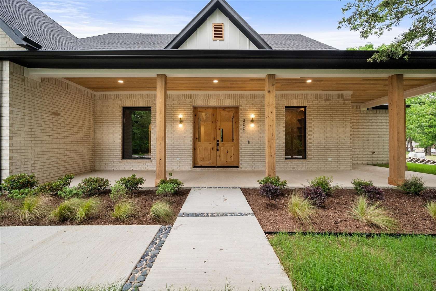 1.88 Acres of Land with Home for Sale in Corsicana, Texas