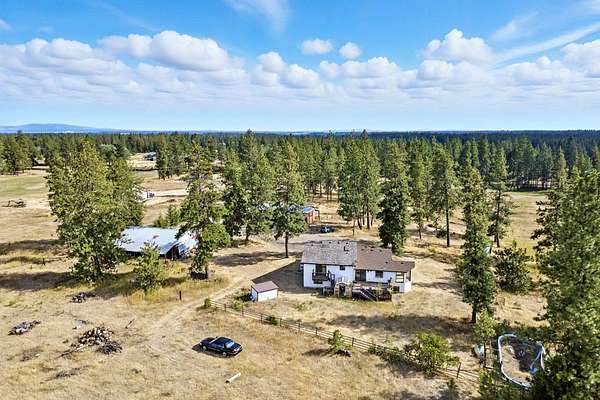 19.3 Acres of Land with Home for Sale in Spokane, Washington