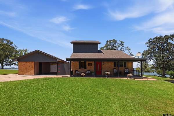 2.52 Acres of Land with Home for Sale in Pittsburg, Texas