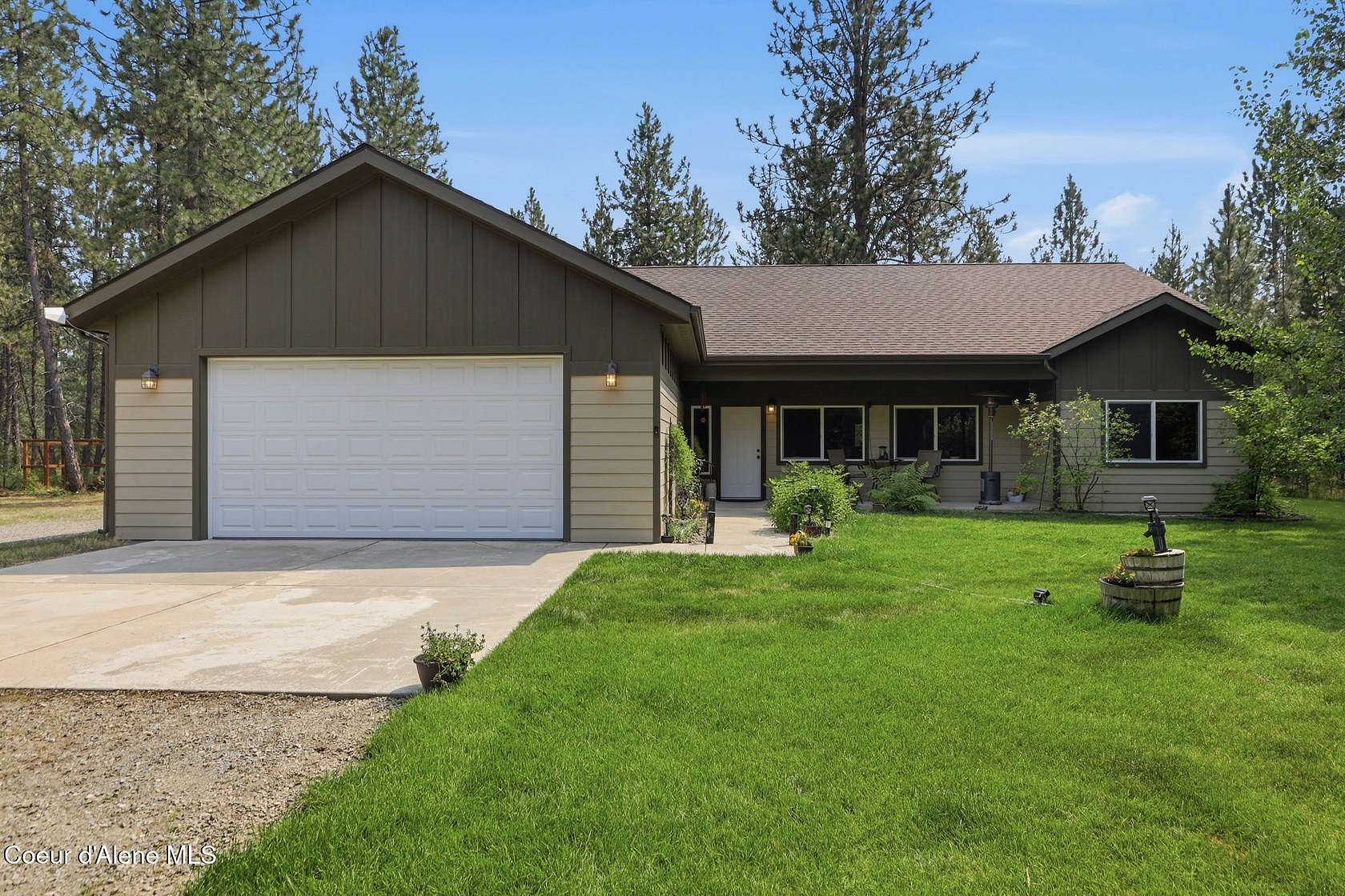 5 Acres of Land with Home for Sale in Athol, Idaho