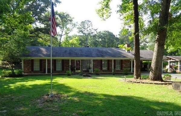3.12 Acres of Land with Home for Sale in Mabelvale, Arkansas