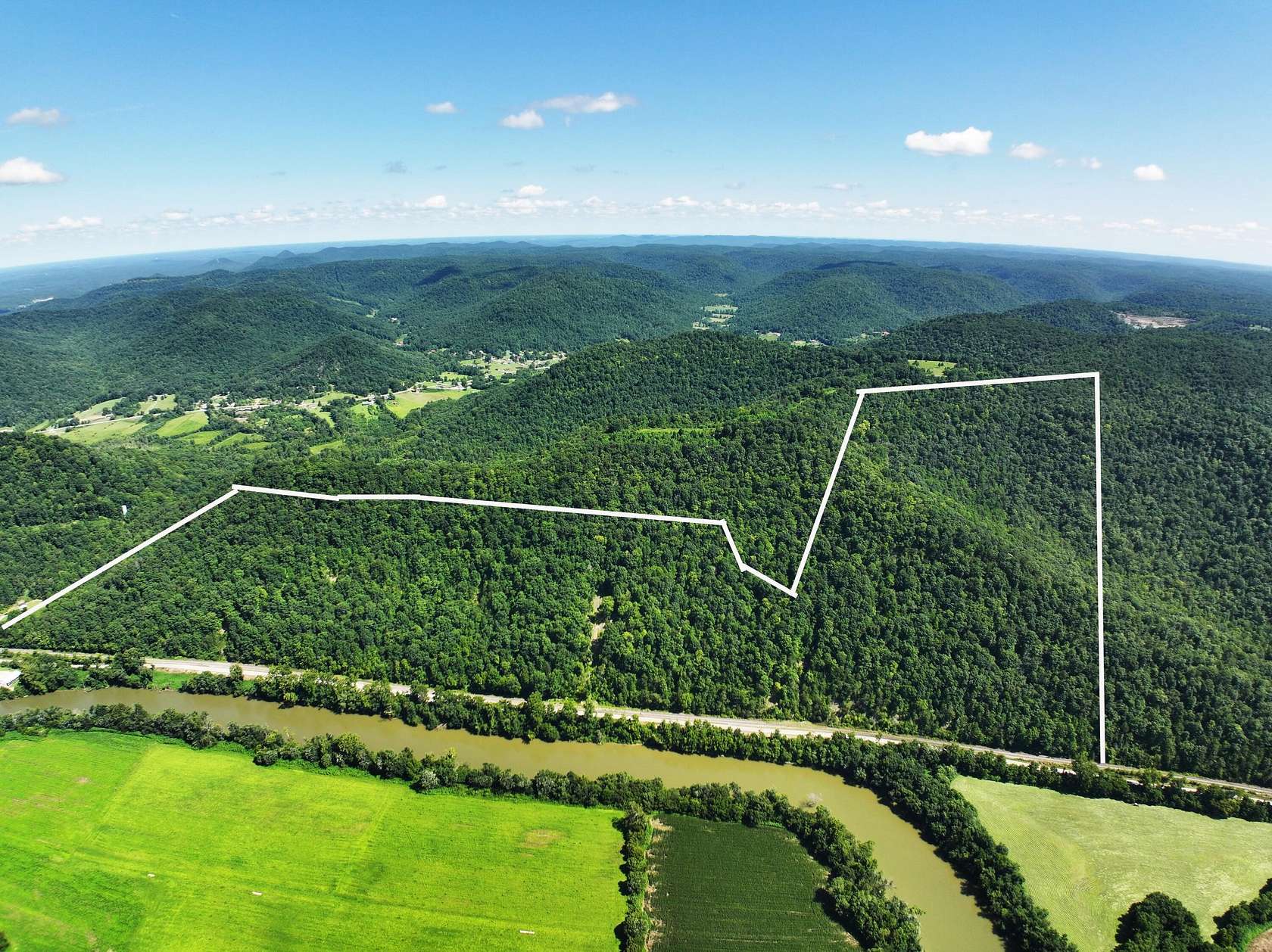 197 Acres of Recreational Land for Sale in Ravenna, Kentucky
