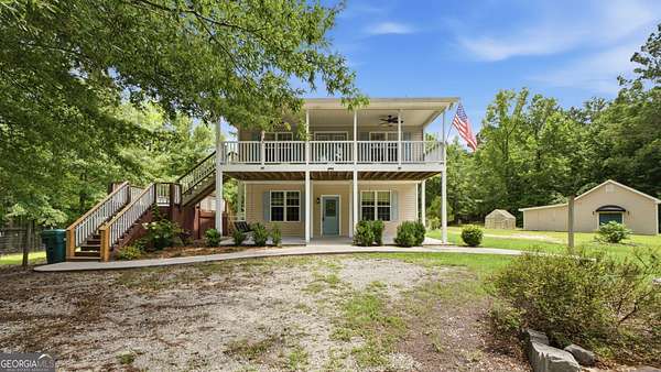 10 Acres of Land with Home for Sale in Mansfield, Georgia