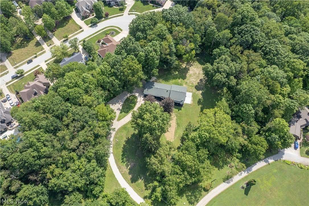 1.5 Acres of Land with Home for Sale in Cuyahoga Falls, Ohio